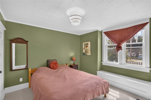 307 3Rd St, Courtenay, BC 