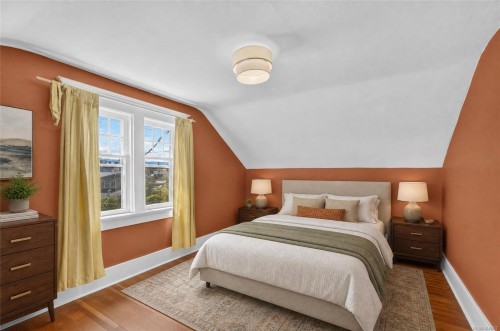 307 3Rd St, Courtenay, BC 