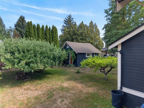 307 3Rd St, Courtenay, BC 