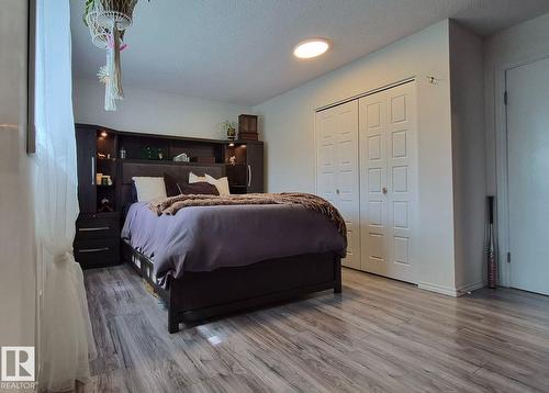 5201 56A St, Beaumont, AB 