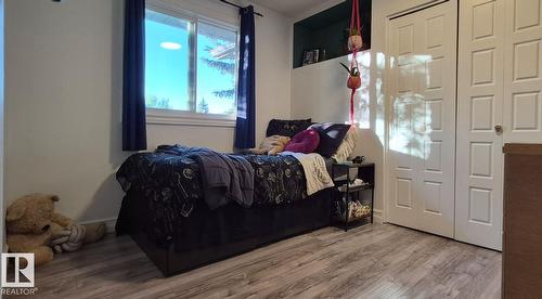 5201 56A St, Beaumont, AB 