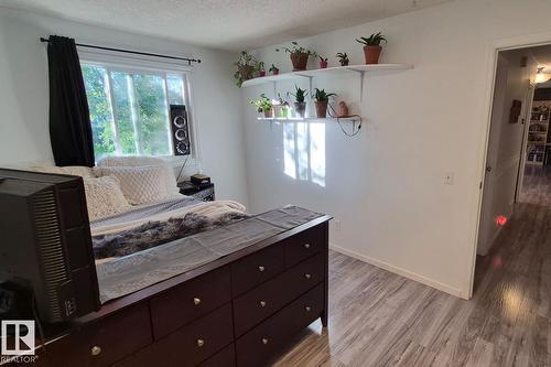 5201 56A St, Beaumont, AB 