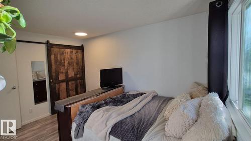 5201 56A St, Beaumont, AB 
