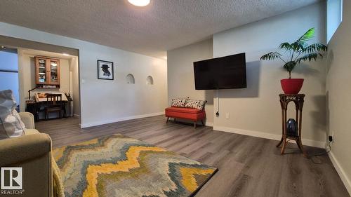 5201 56A St, Beaumont, AB 