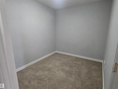 2207 44 Av Nw, Edmonton, AB 