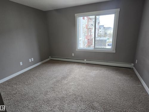 2207 44 Av Nw, Edmonton, AB 