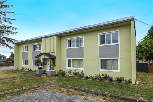 504 17Th St, Courtenay, BC 