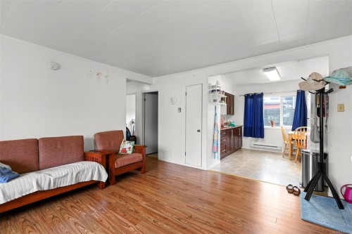 504 17Th St, Courtenay, BC 