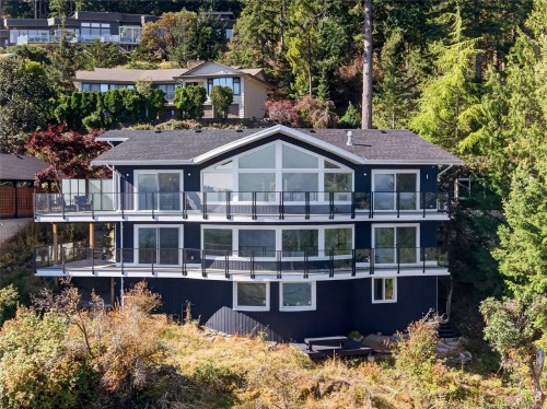 3819 Sundown Dr, Nanaimo, BC 