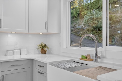 3819 Sundown Dr, Nanaimo, BC 