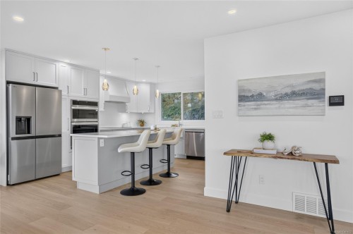 3819 Sundown Dr, Nanaimo, BC 