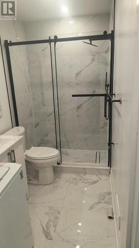 UPPER 2 - 551A KENNEDY ROAD , Toronto, Ontario M1K 2B1 3