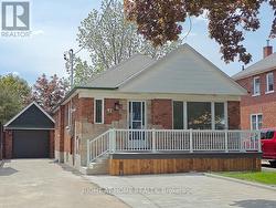 LOWER LEVEL - 92 CADILLAC AVENUE S Oshawa, ON L1H 5Z2