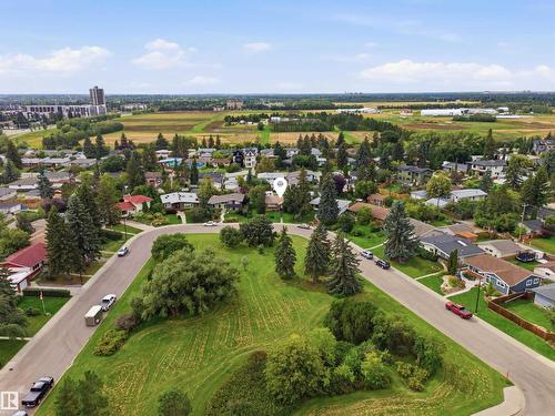 5416 114A St Nw, Edmonton, AB 