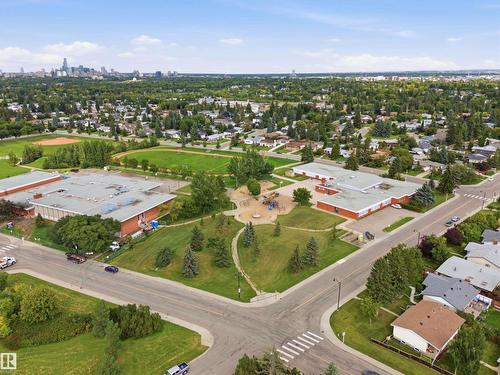 5416 114A St Nw, Edmonton, AB 