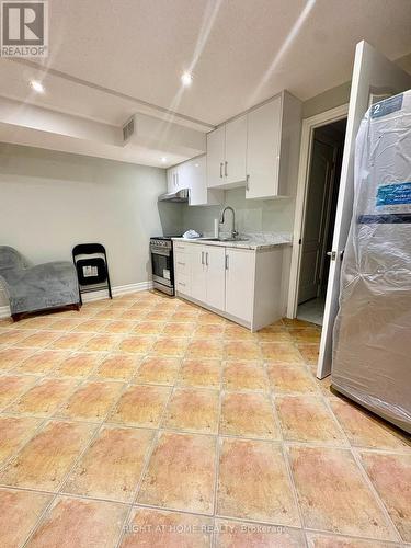 Bsmnt - 287 Wildberry Crescent, Vaughan, ON 