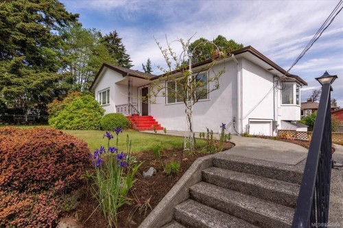 850 Hunter St, Nanaimo, BC 