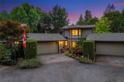 #8-1255 Wain Rd  North Saanich, BC V8L 4R4