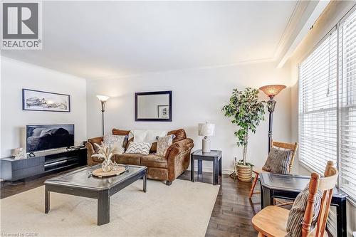 2145 Sandringham Drive, Burlington, ON 