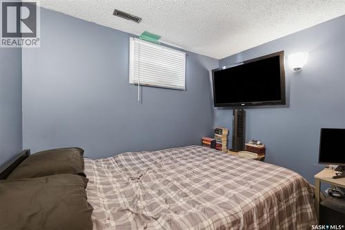 334 Needham Crescent, Saskatoon, SK 
