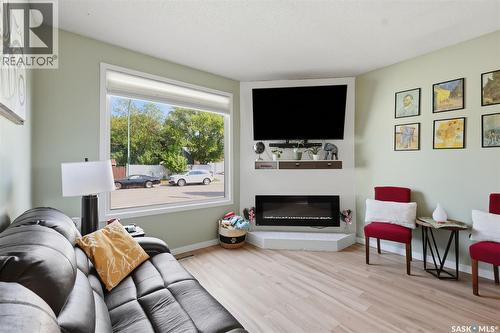 334 Needham Crescent, Saskatoon, SK 