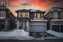 89 FOREST EDGE CRESCENT East Gwillimbury, ON L9N 0S6