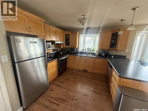 6 Shaw Place, Assiniboia, SK 