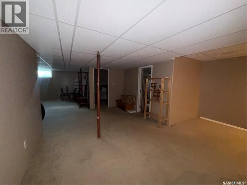 6 Shaw Place, Assiniboia, SK 