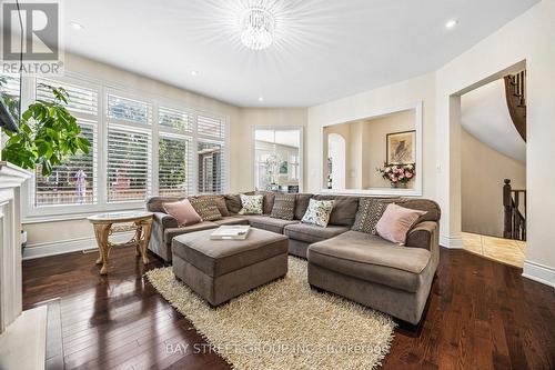Family Great Room - 39 Harley Drive, Vaughan, ON 