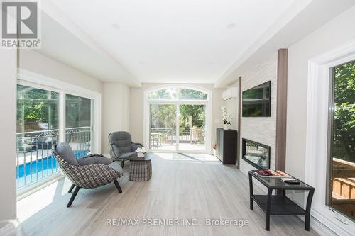 2064 Dickson Road, Mississauga, ON 