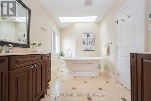 2064 Dickson Road, Mississauga, ON 