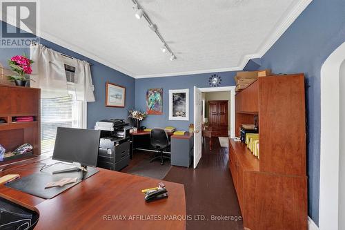 220 Second Street W, Cornwall, ON 