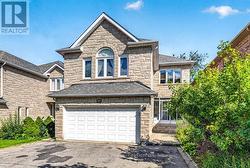 96 TOWNSGATE DRIVE Vaughan, ON L4J 8A4