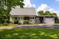 1932 SHERBROOKE STREET W  Peterborough (Monaghan Ward 2), ON K9J 6X4