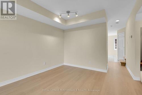 64 Mayflower Private, Ottawa, ON 
