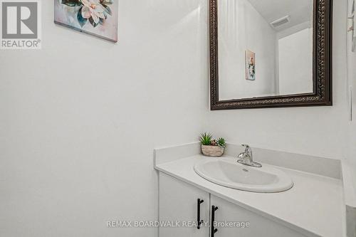 Powder Room - 314 Valade Crescent, Ottawa, ON 