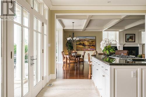6 Ennisclare Drive W, Oakville, ON 