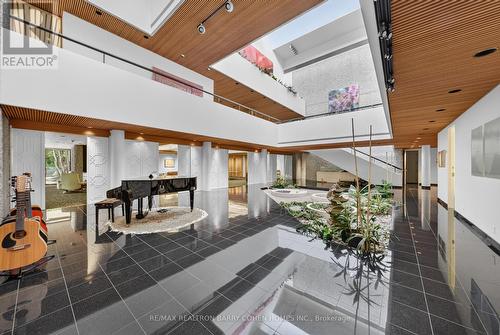 30 High Point Road, Toronto, ON 