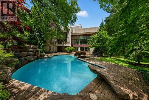 30 High Point Road, Toronto, ON 