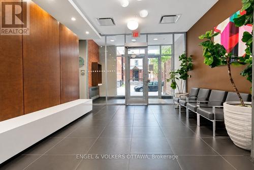 415 - 360 MCLEOD STREET , Ottawa, Ontario K2P 1A9 4