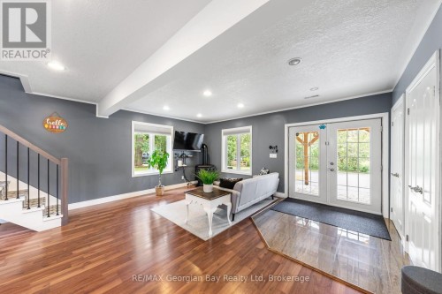 2384 Whetham Road, Springwater, ON 