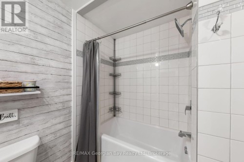 2384 Whetham Road, Springwater, ON 
