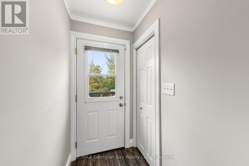 2384 Whetham Road, Springwater, ON 