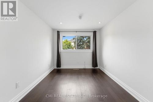 677 Lomond Crescent, Burlington, ON 