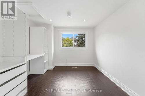 677 Lomond Crescent, Burlington, ON 