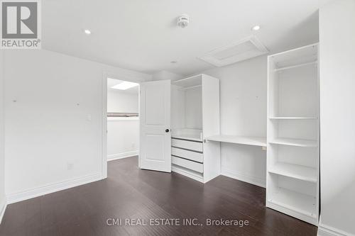 677 Lomond Crescent, Burlington, ON 