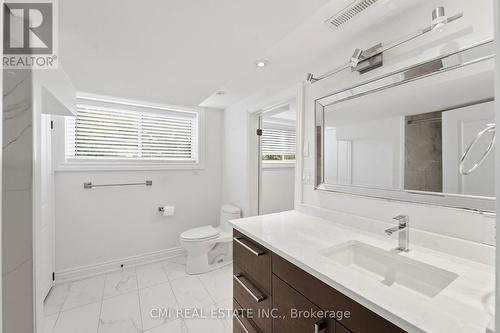 677 Lomond Crescent, Burlington, ON 