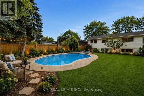 677 Lomond Crescent, Burlington, ON 