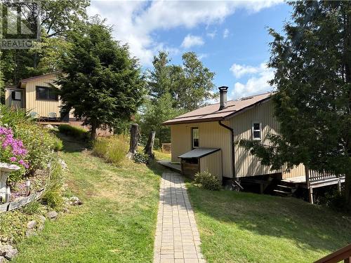 13 Tyson Lake, Killarney, ON 