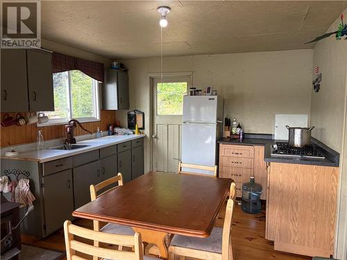13 Tyson Lake, Killarney, ON 